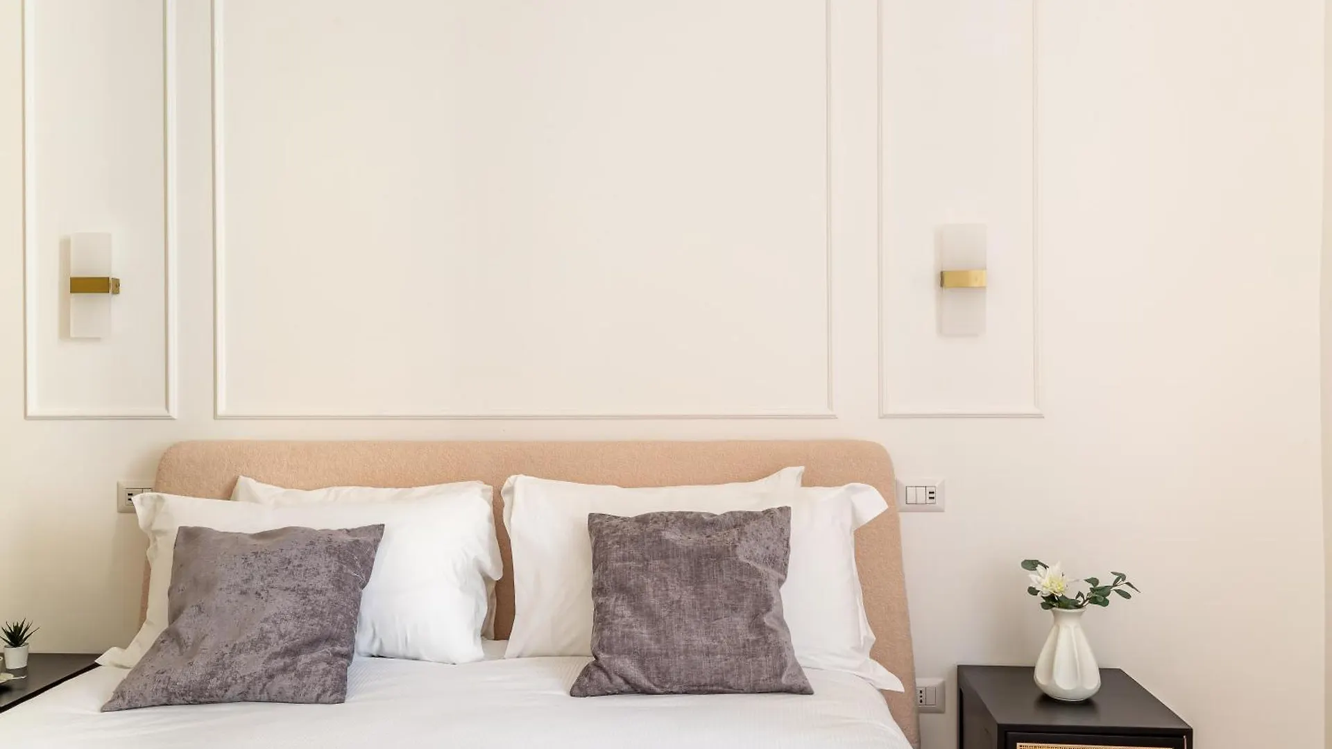 Apartament Iflat Stylish & Cozy Apt In The Heart Of Monti Rzym