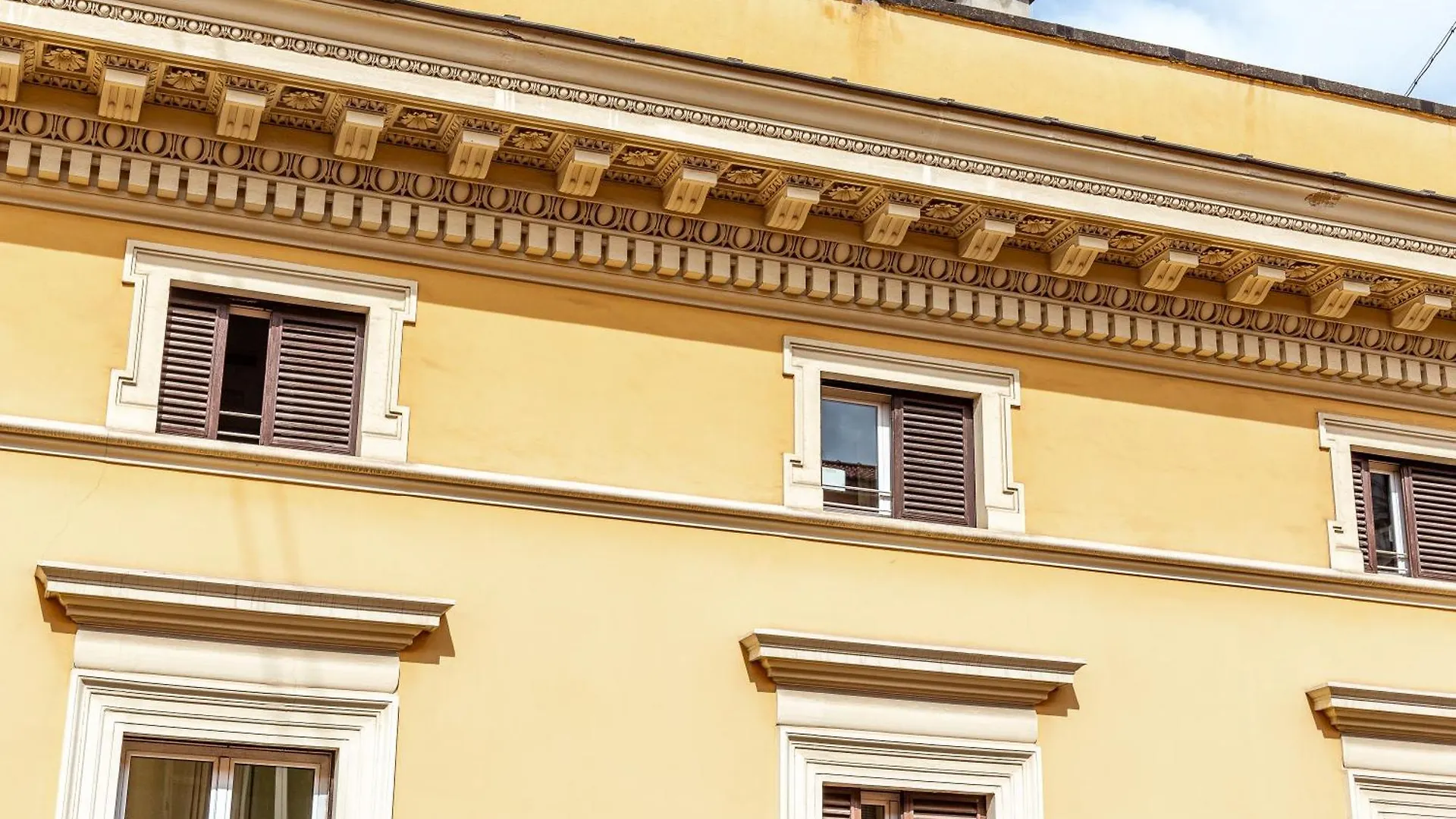 Apartment Iflat Stylish & Cozy Apt In The Heart Of Monti Rome