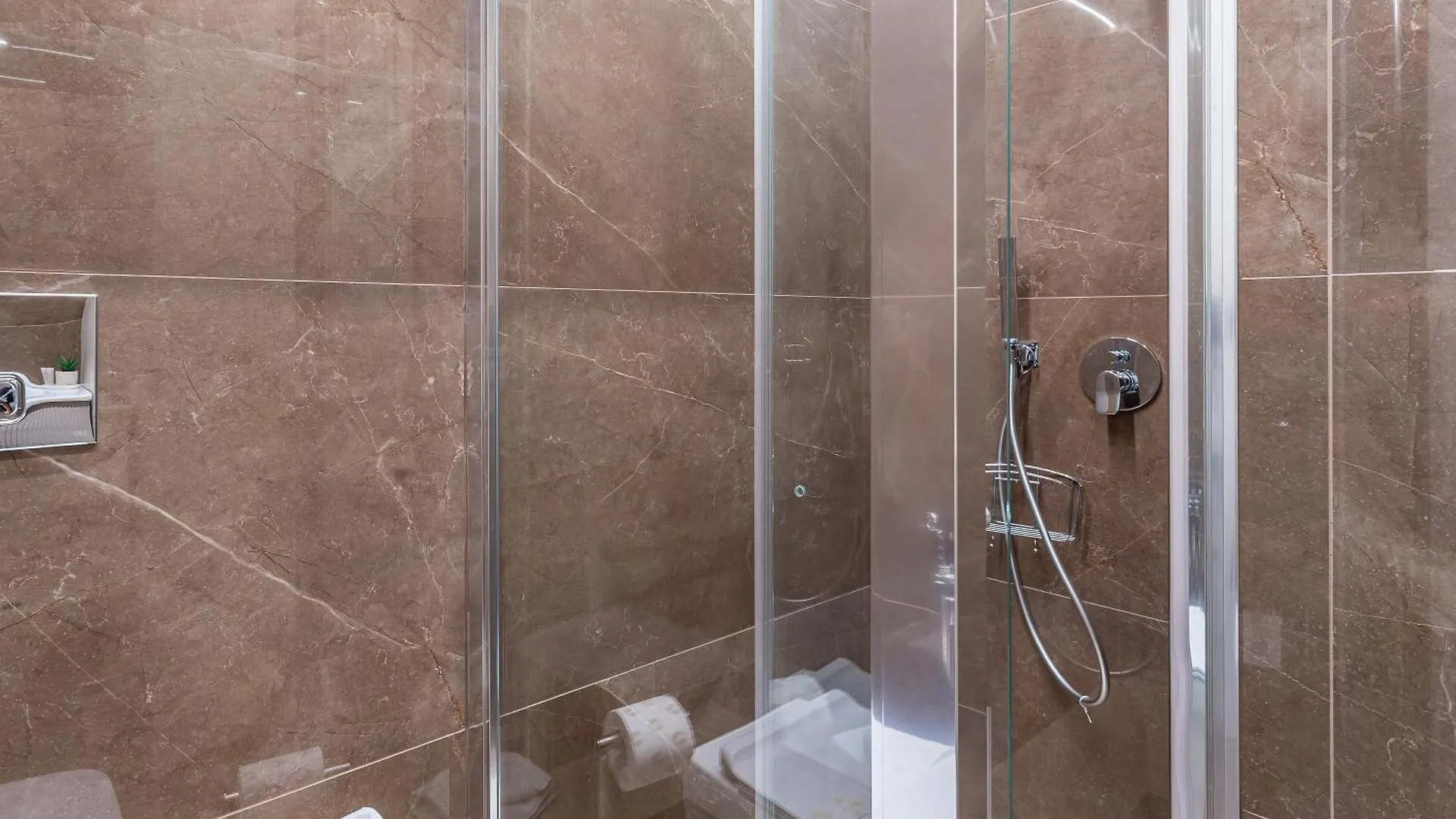 Iflat Stylish & Cozy Apt In The Heart Of Monti Rome 0*,