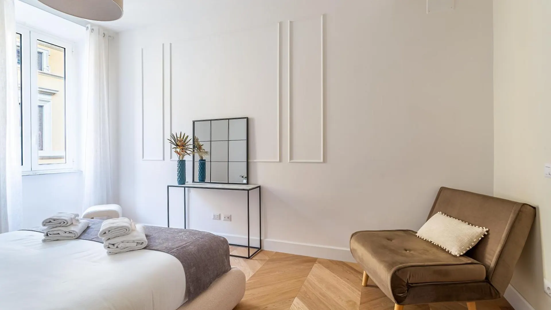 Apartment Iflat Stylish & Cozy Apt In The Heart Of Monti Rome Italy