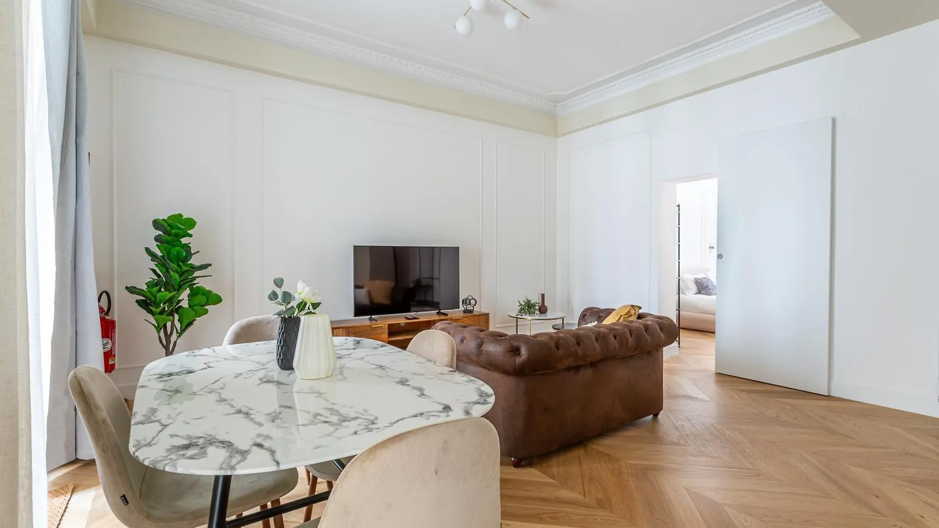 Iflat Stylish & Cozy Apt In The Heart Of Monti Rome