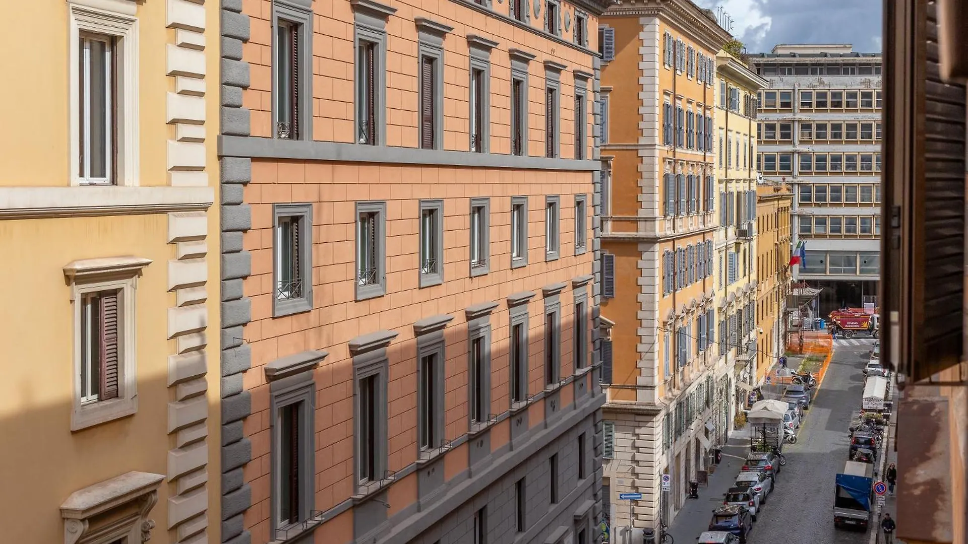 Apartment Iflat Stylish & Cozy Apt In The Heart Of Monti Rome